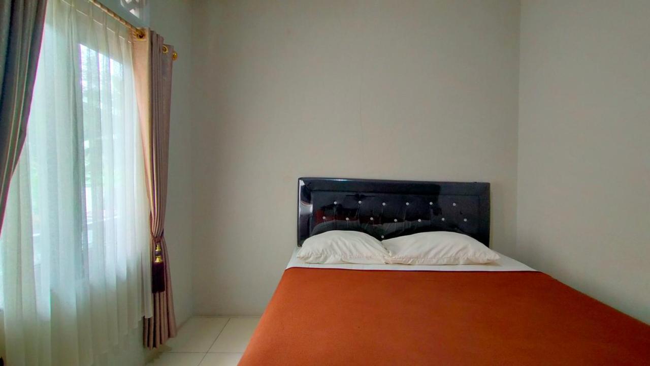 Aqsa Guest House Ciamis Syariah Kültér fotó